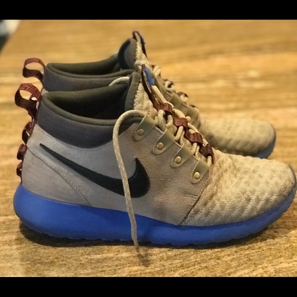 Nike Roshe Mid One Sz 8 Men - Picture 3 of 5